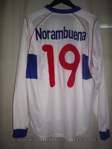 Club Deportivo Universidad Catolica Home football shirt 2002