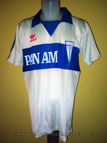 Club Deportivo Universidad Catolica Home football shirt 1986 - 1988