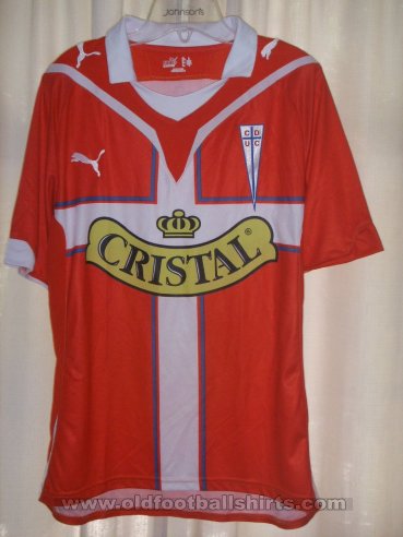 Club Deportivo Universidad Catolica Away football shirt 2009