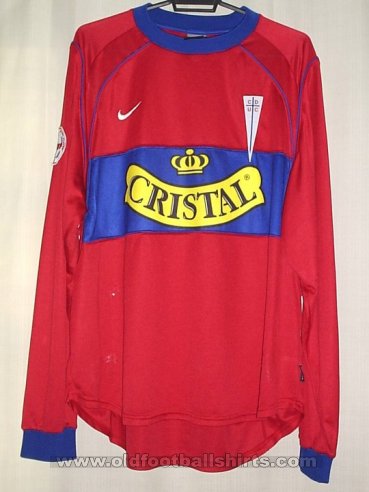 Club Deportivo Universidad Catolica Away football shirt 2003 - 2005