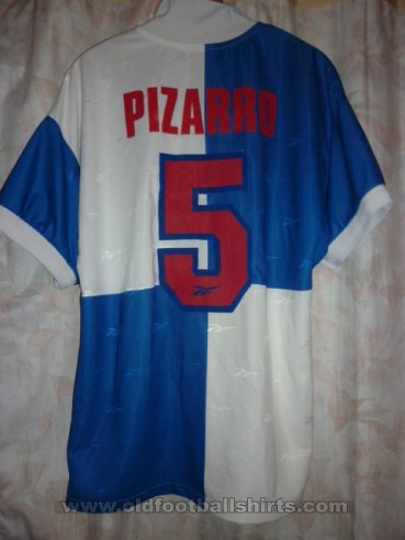 Club Deportivo Universidad Catolica Third football shirt 1998
