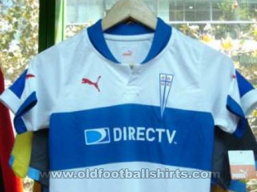 Club Deportivo Universidad Catolica Home football shirt 2012