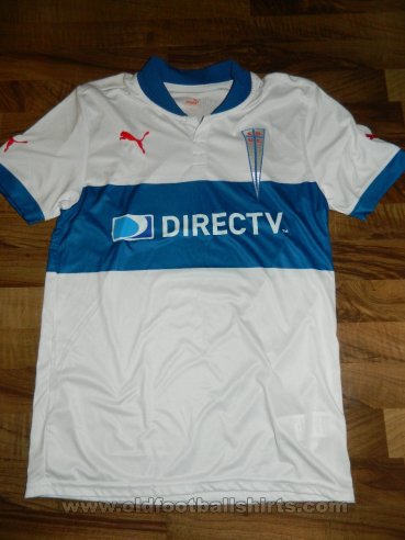 Club Deportivo Universidad Catolica Home football shirt 2012