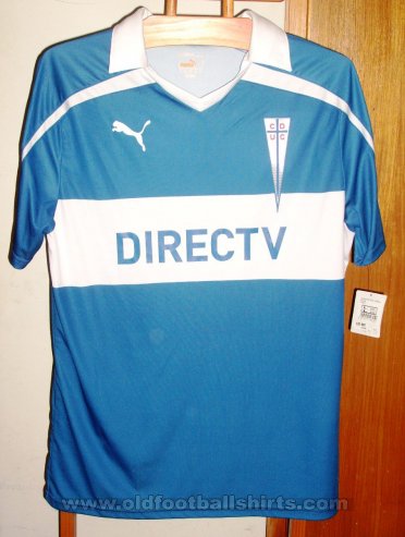 Club Deportivo Universidad Catolica Away football shirt 2013