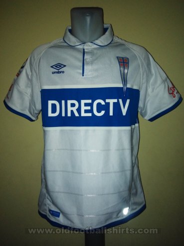 Club Deportivo Universidad Catolica Home football shirt 2017