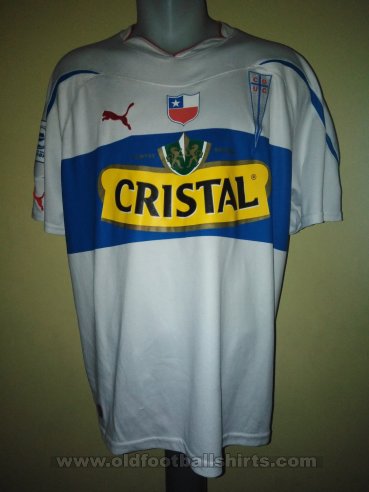 Club Deportivo Universidad Catolica Home football shirt 2011
