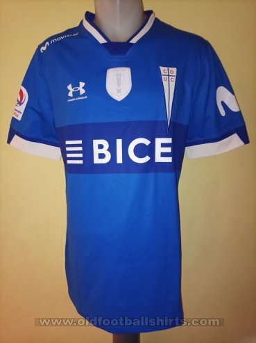 Club Deportivo Universidad Catolica Away football shirt 2021