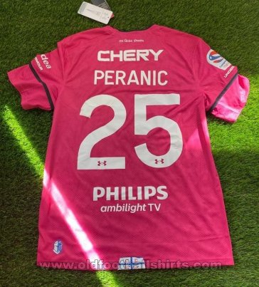 Club Deportivo Universidad Catolica Goalkeeper football shirt 2022
