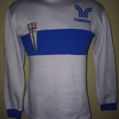 Club Deportivo Universidad Catolica Home football shirt 1980