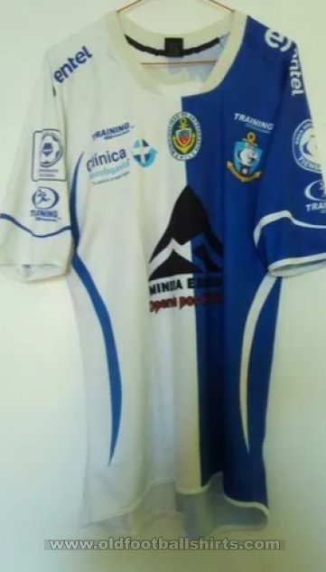 Deportes Antofagasta Home football shirt 2011 - 2012