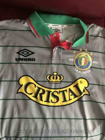 Audax Italiano Away football shirt 2000