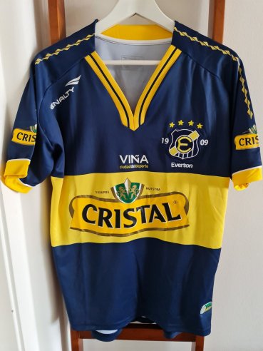 Everton Home football shirt 2011