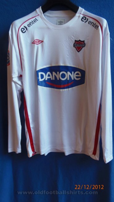 Nublense Away football shirt 2010
