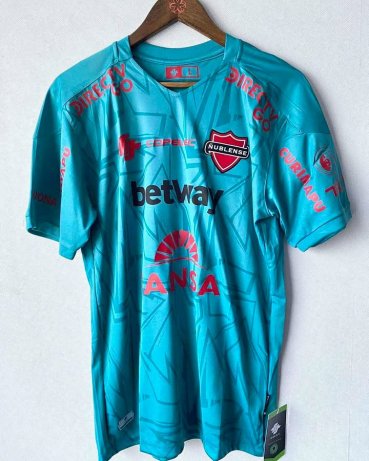 Nublense Goalkeeper football shirt 2022