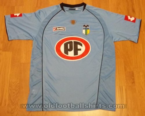 O\'Higgins Home football shirt 2009 - 2010