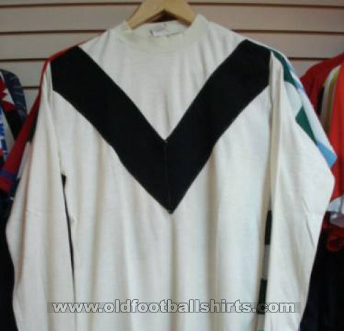 Club de Deportes Santiago Morning  Home football shirt 1972 - ?