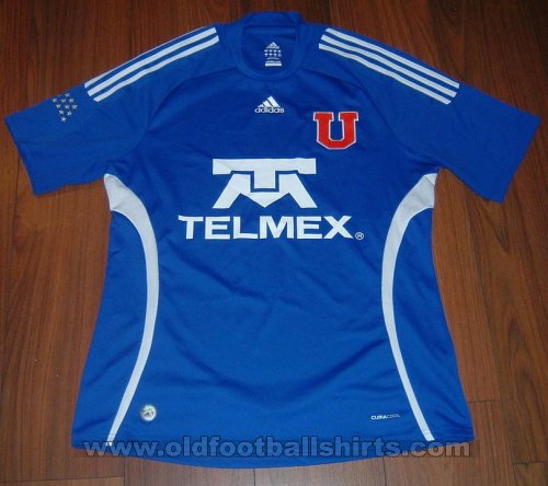 Universidad de Chile Home football shirt 2009 - 2010