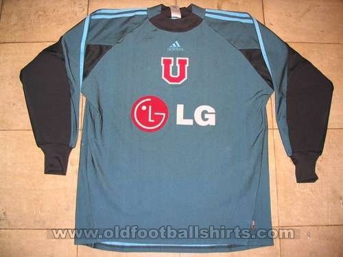 Universidad de Chile Goalkeeper football shirt 2002 - ?