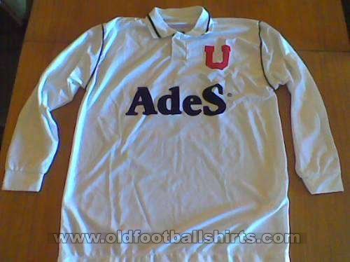 Universidad de Chile Away football shirt 1999