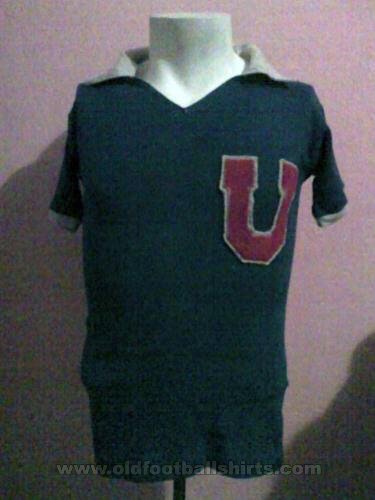 Universidad de Chile Home football shirt 1960 - ?