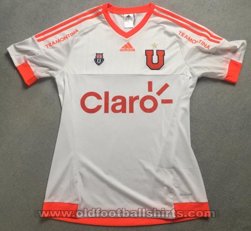 Universidad de Chile Away football shirt 2015 - 2016