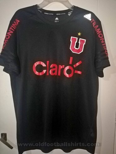 Universidad de Chile Goalkeeper football shirt 2016 - 2017