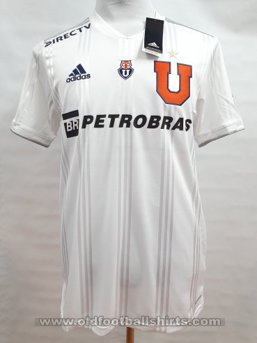 Universidad de Chile Away football shirt 2020