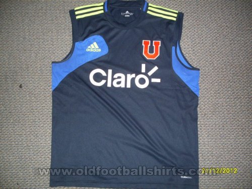 Universidad de Chile Training/Leisure football shirt 2006 - 2012