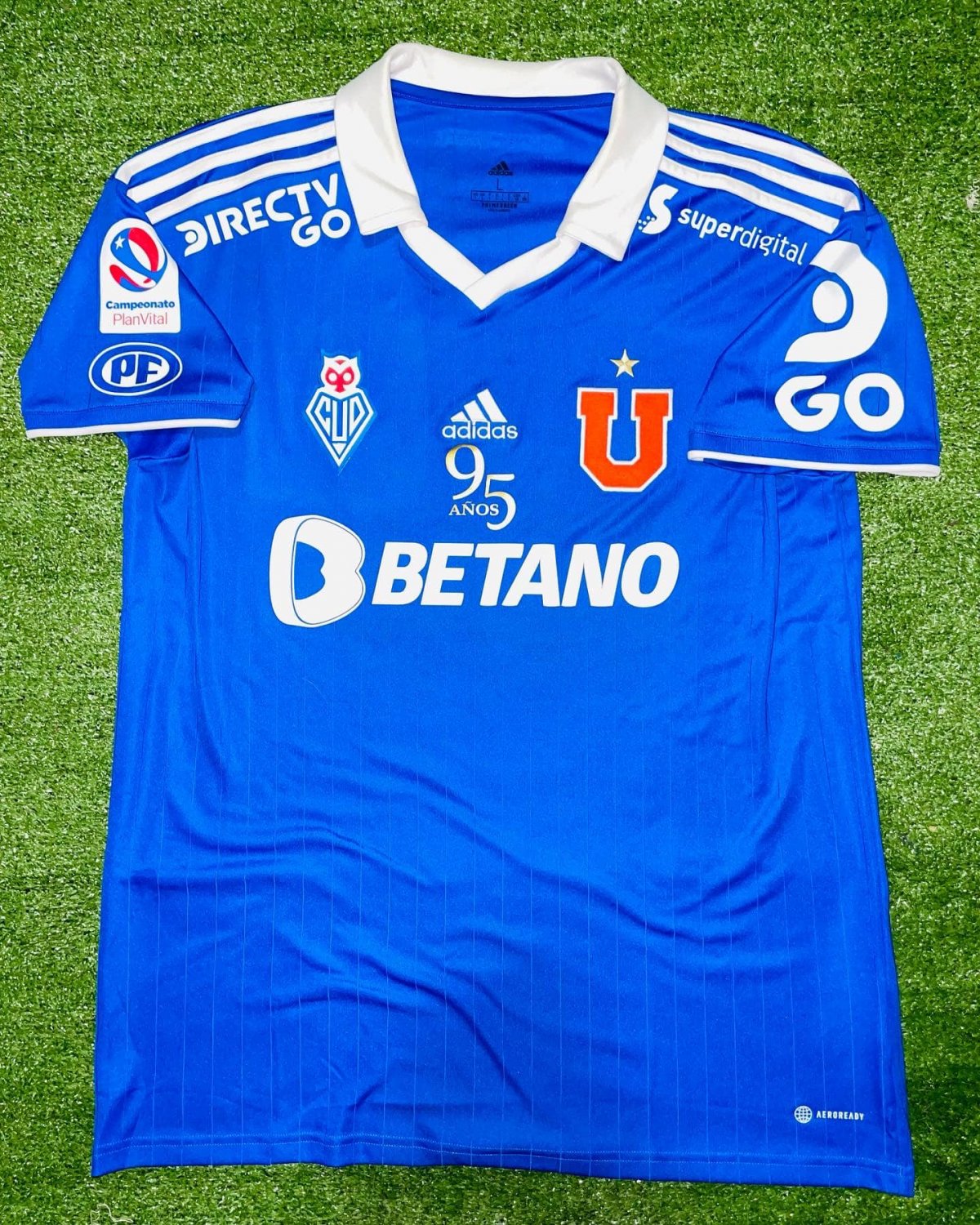 Maillot De Football Universidad De Chile - Adidas - Taille S - Occasion