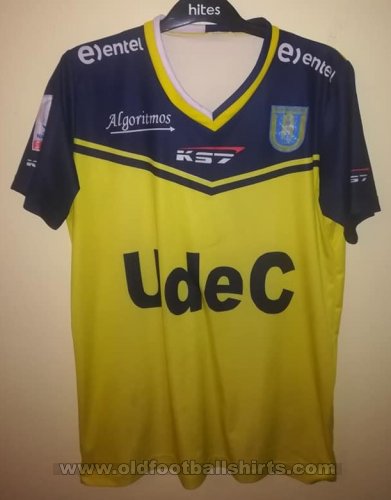 Universidad de Concepción Home football shirt 2016 - 2017