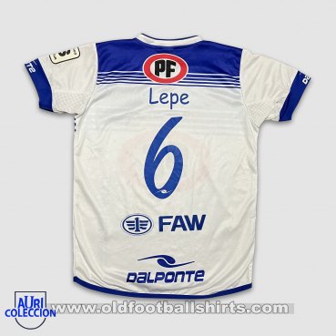 Universidad de Concepción Away football shirt 2014 - 2015