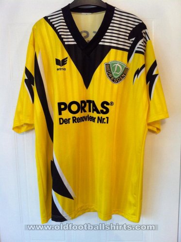 Dynamo Dresden Home football shirt 1993 - 1994