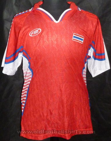 Thailand Home football shirt 2001 - 2002