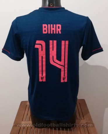 Thailand Home football shirt 2019 - 2020