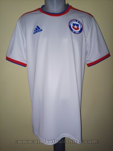 Chile Away football shirt 2021 - 2022