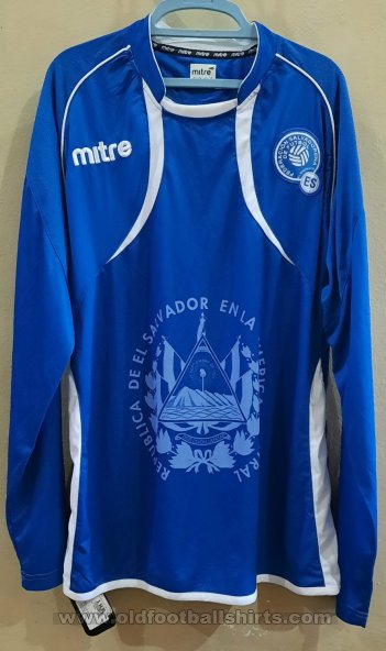 El Salvador Home football shirt 2011 - 2012