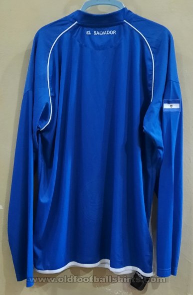 El Salvador Home football shirt 2011 - 2012