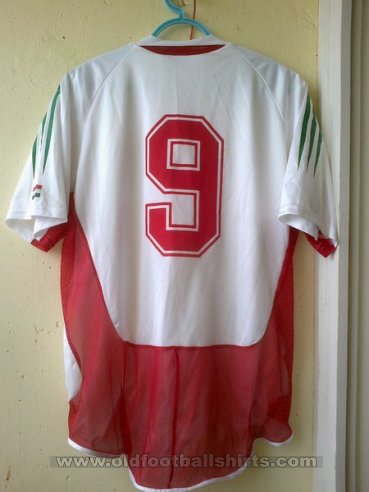 Hungary Away football shirt 2004 - 2006