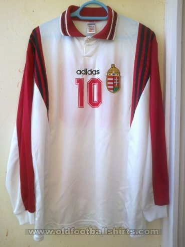 Hungary Away football shirt 1996 - 1997