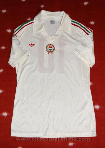 Hungary Away football shirt 1980