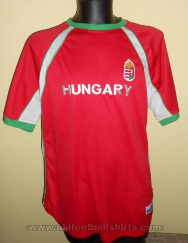 Hungary Training/Leisure football shirt (unknown year)