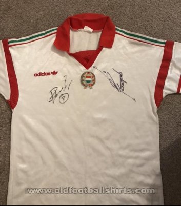 Hungary Away football shirt 1989
