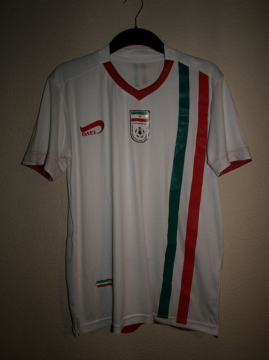 iran football shirt