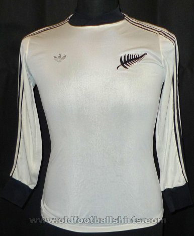 New Zealand Home football shirt 1977 - 1980