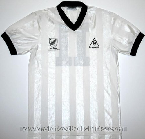 New Zealand Home φανέλα ποδόσφαιρου 1984 - 1987