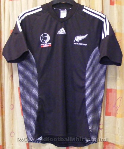 New Zealand Away football shirt 2003