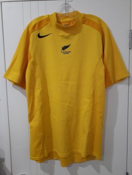 New Zealand Goalkeeper football shirt 2004 - 2006