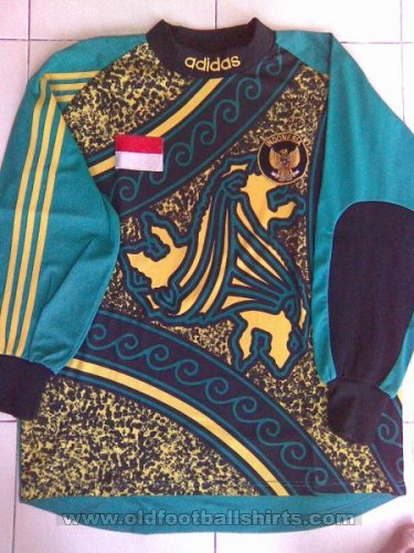 Indonesia Portero Camiseta de Fútbol 1997