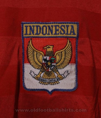 Indonesia Home baju bolasepak 1988 - 1989