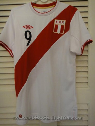 Peru Home Camiseta de Fútbol 2011 - 2012